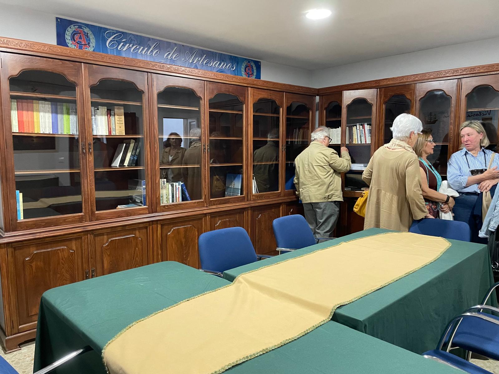 Biblioteca círculo