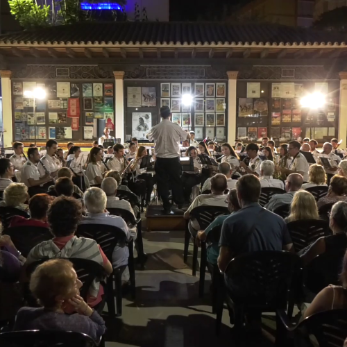 Primer concierto de la banda Julián Cerdán en la Calzada