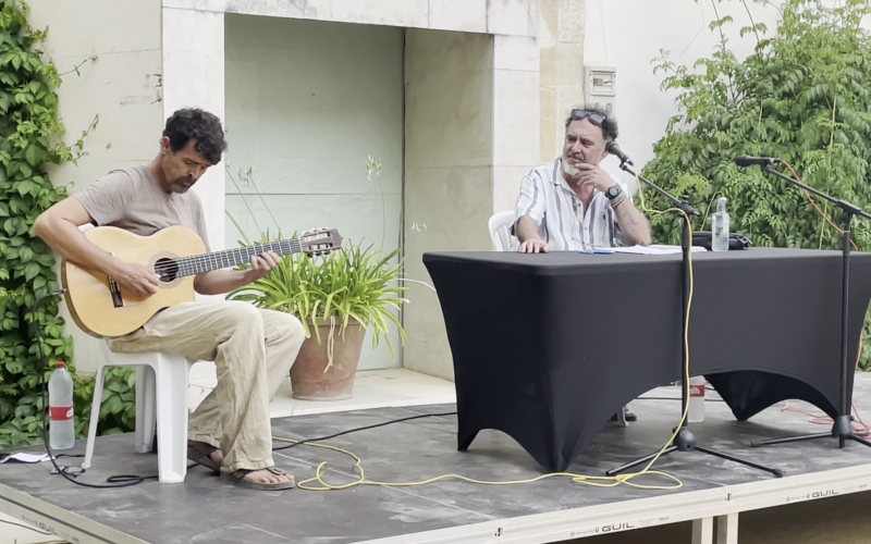 Juan Antonio Gallardo presentó su poemario ‘Sociedad civil’